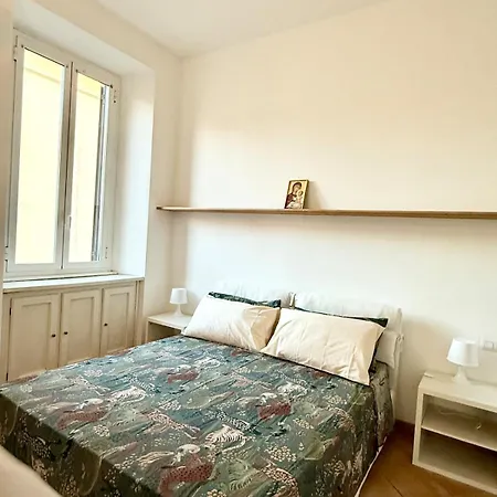 Domus Mantellate, Trastevere * Rome